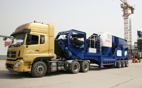 鄂式移动破碎站