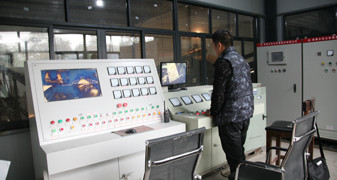 HZSL环保模块式制砂楼高智能化控制室实拍
